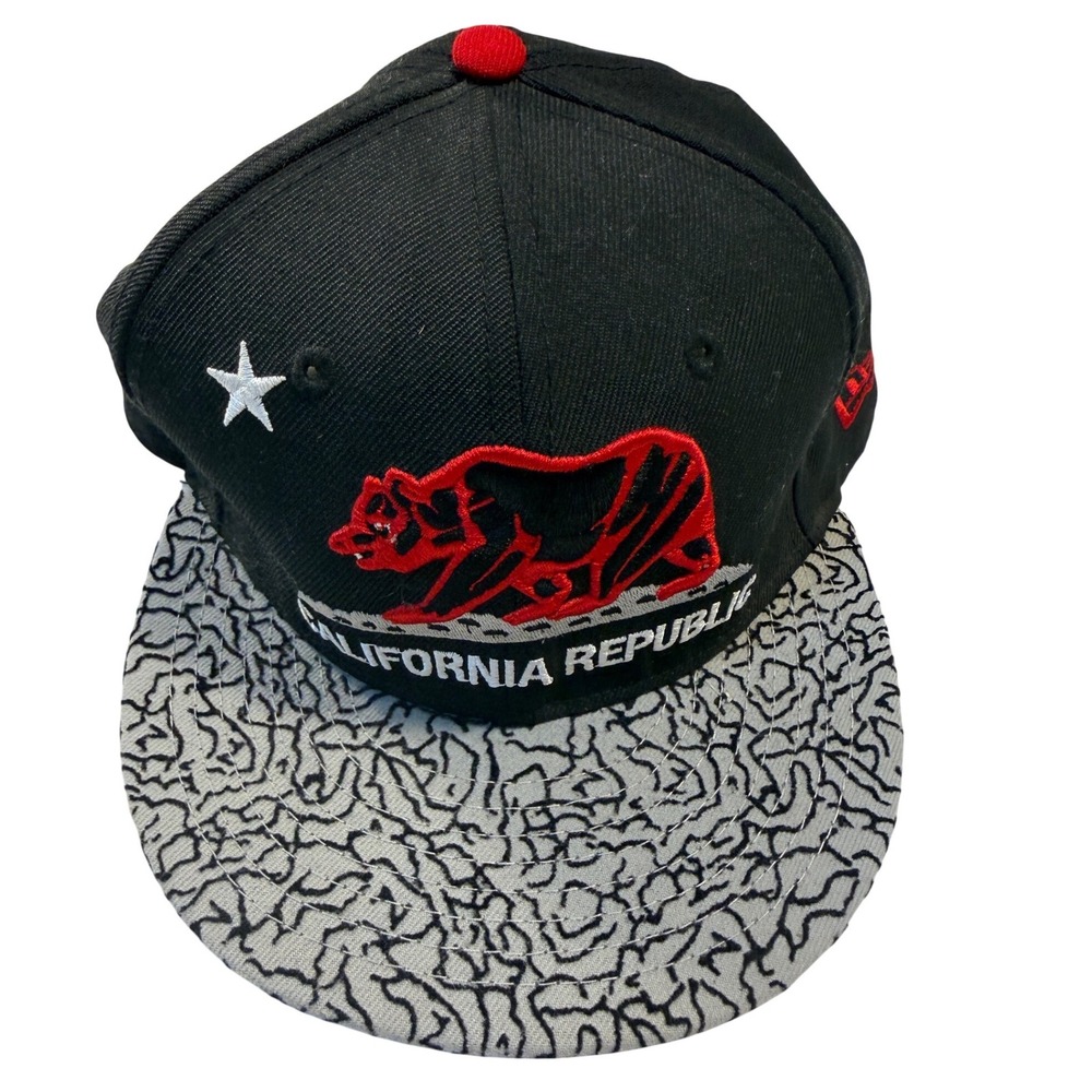 New Era 59FIFTY California Republic Hat Black Elephant Print Fitted Size 7 1/4